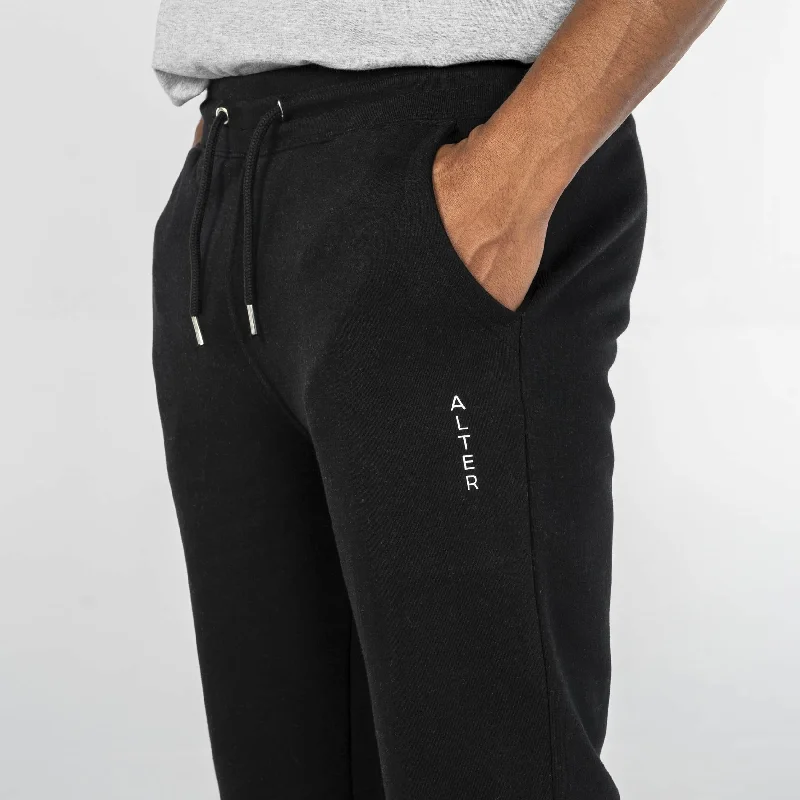 Men Essential Joggers Black