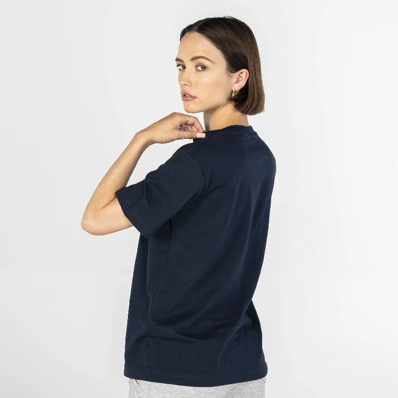 Unisex Essential T-Shirt Navy